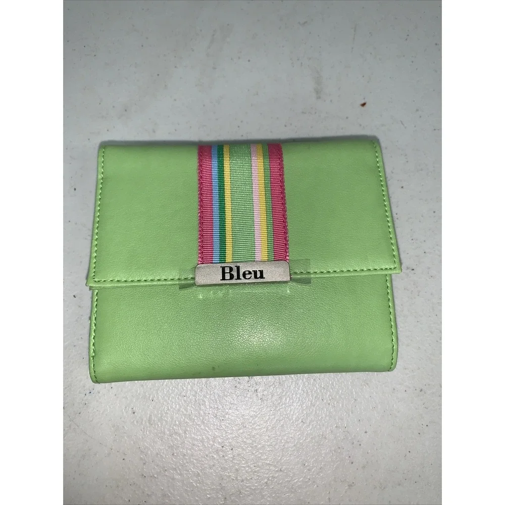 BLEU MUNDI/WESTPORT Bright Green Leather Wallet Credit Card Spring Summer Colors